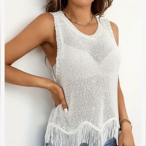 NWT Women’s Crochet Sleeveless Top with Tassels - Picture 3 of 3